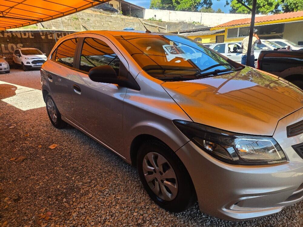 Chevrolet Onix Hatch