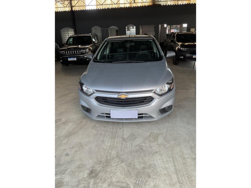 Chevrolet Onix Hatch