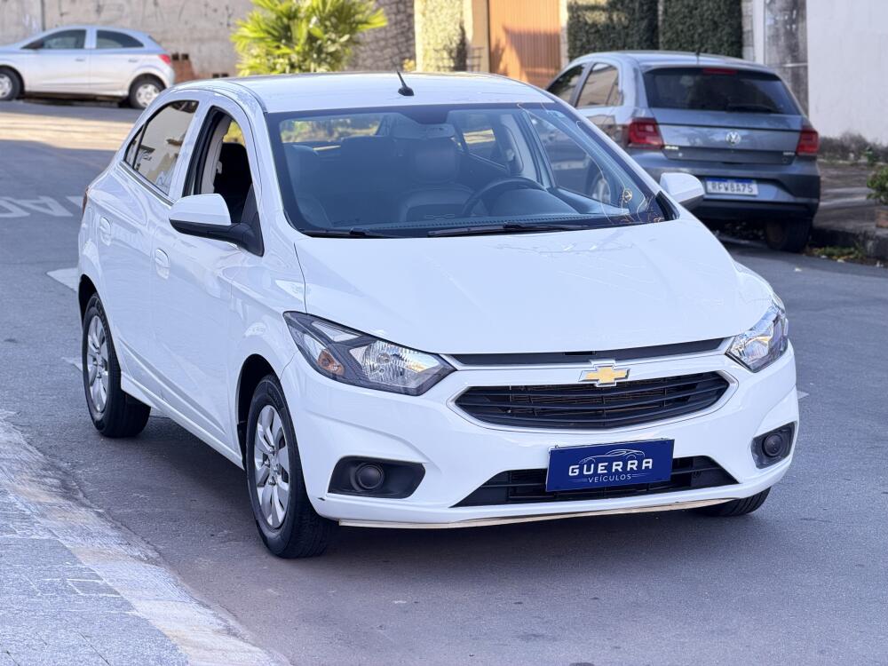Chevrolet Onix Hatch