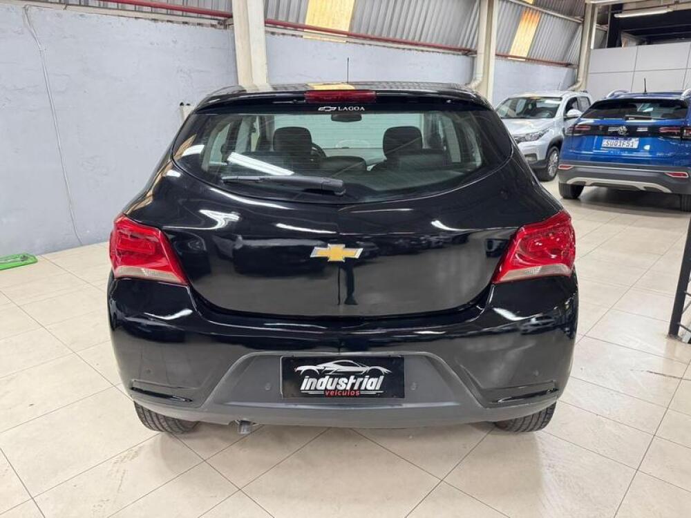 Chevrolet Onix Hatch