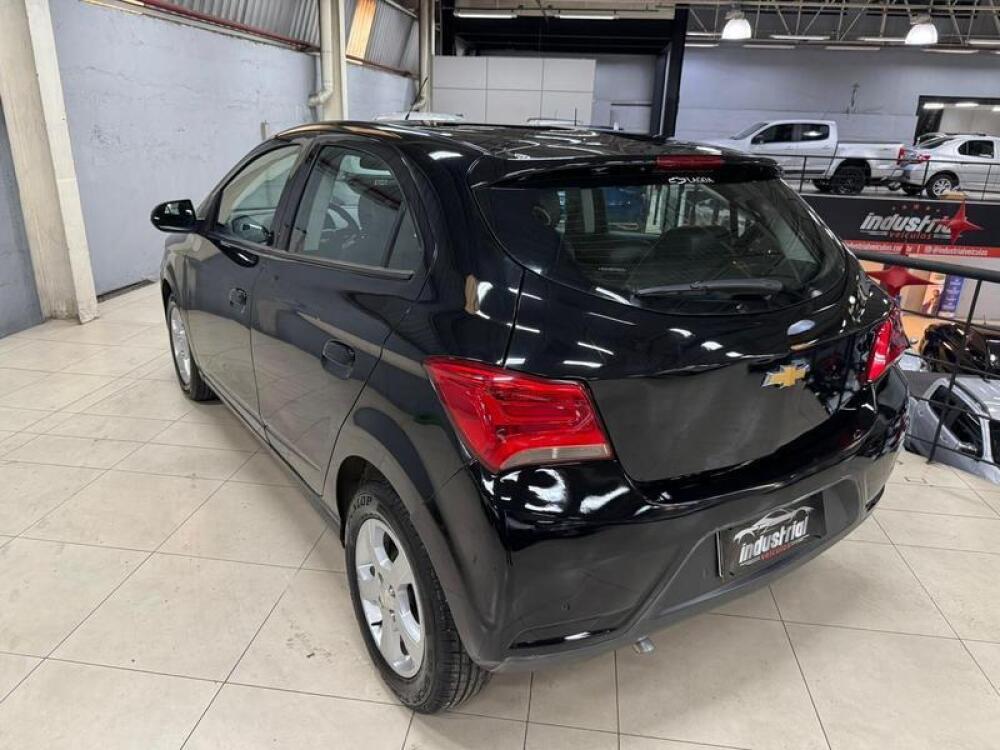Chevrolet Onix Hatch