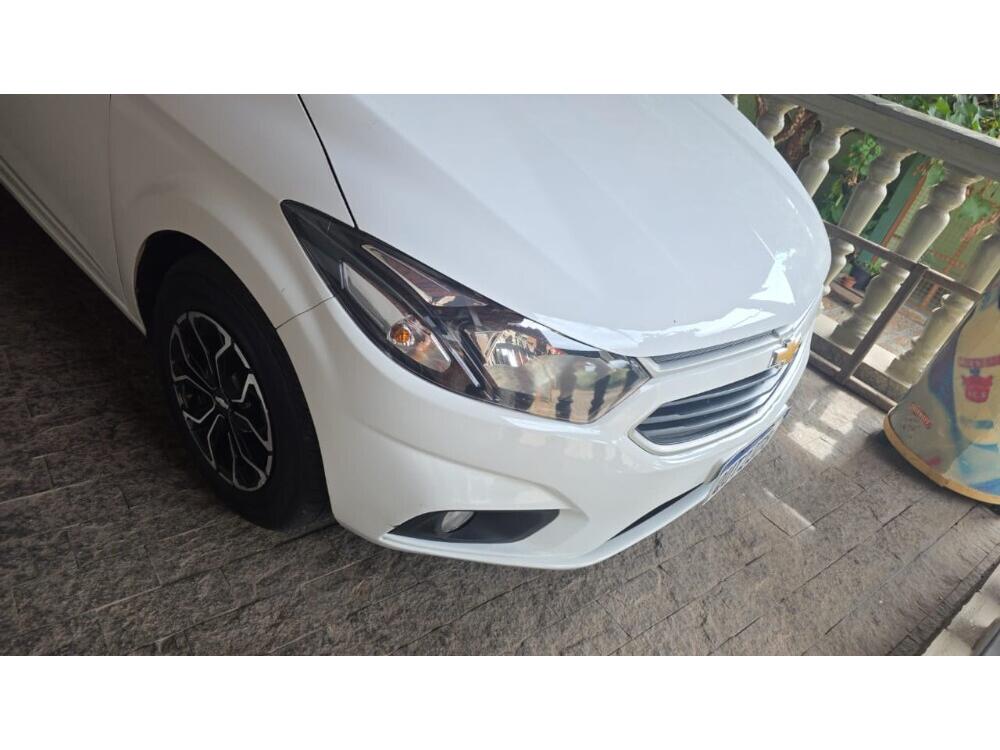 Chevrolet Onix Hatch