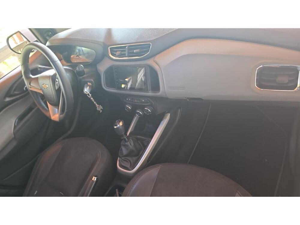 Chevrolet Onix Hatch