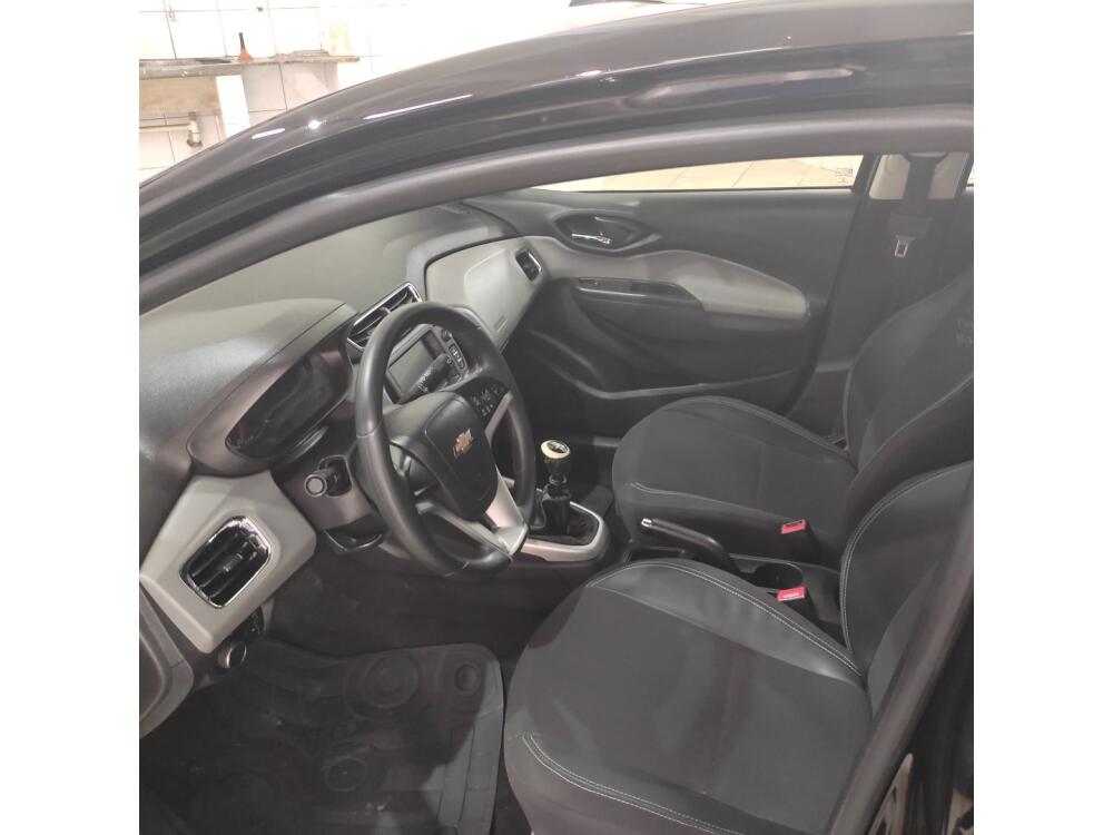 Chevrolet Onix Hatch