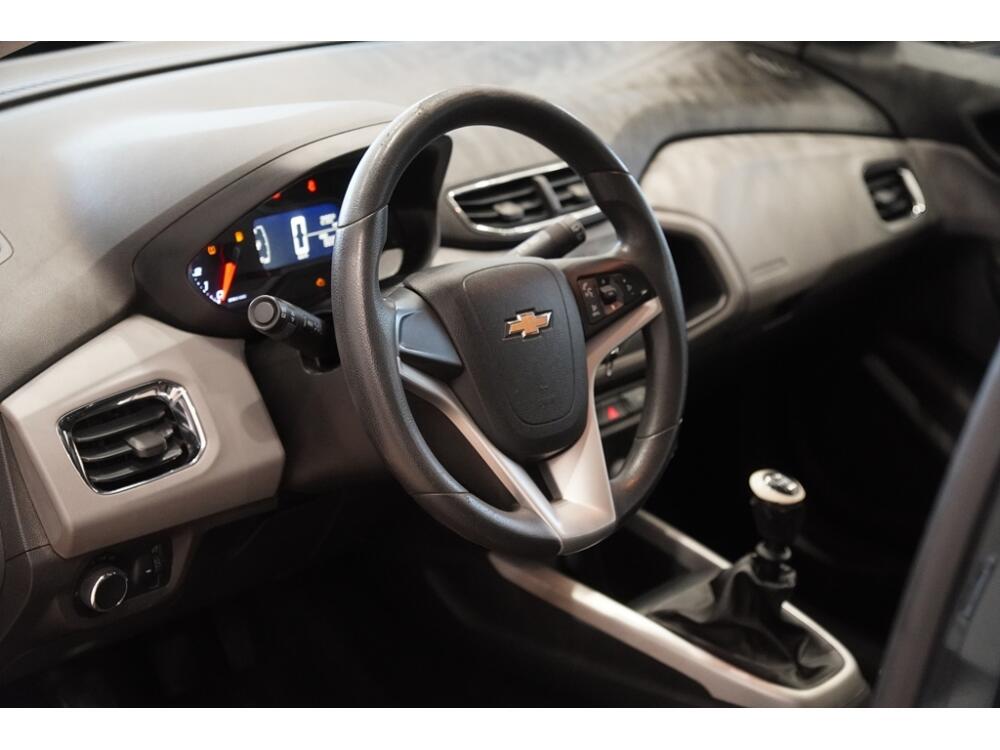 Chevrolet Onix Hatch