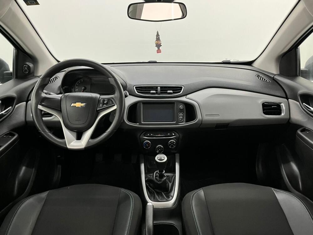 Chevrolet Onix Hatch