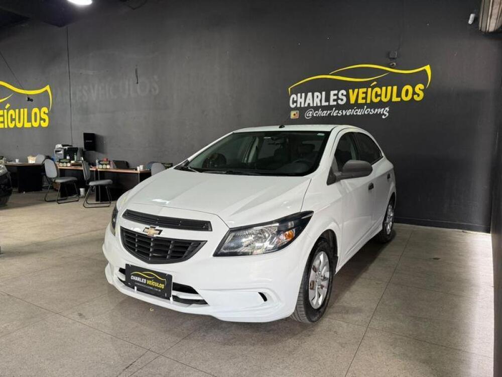 Chevrolet Onix Hatch