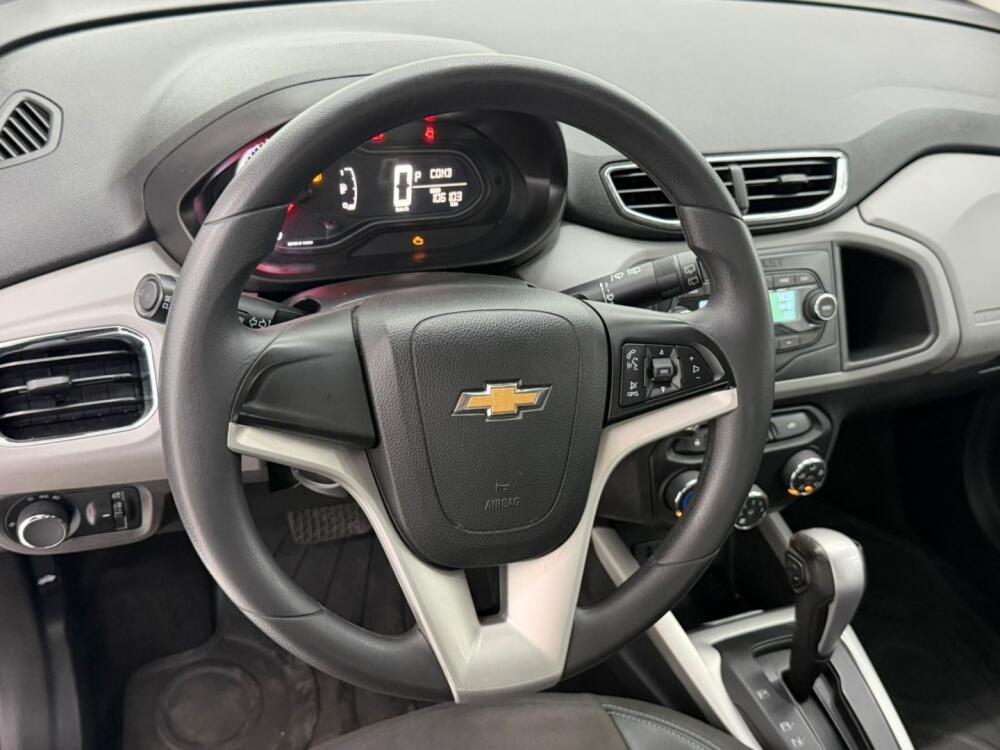 Chevrolet Onix Hatch