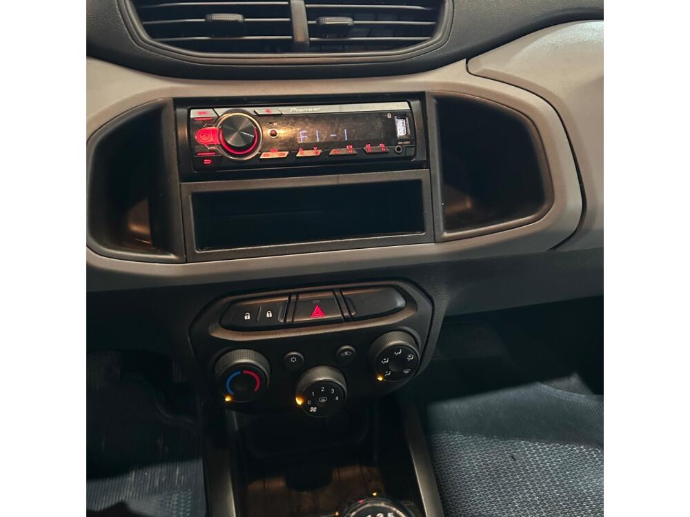 Chevrolet Onix Hatch