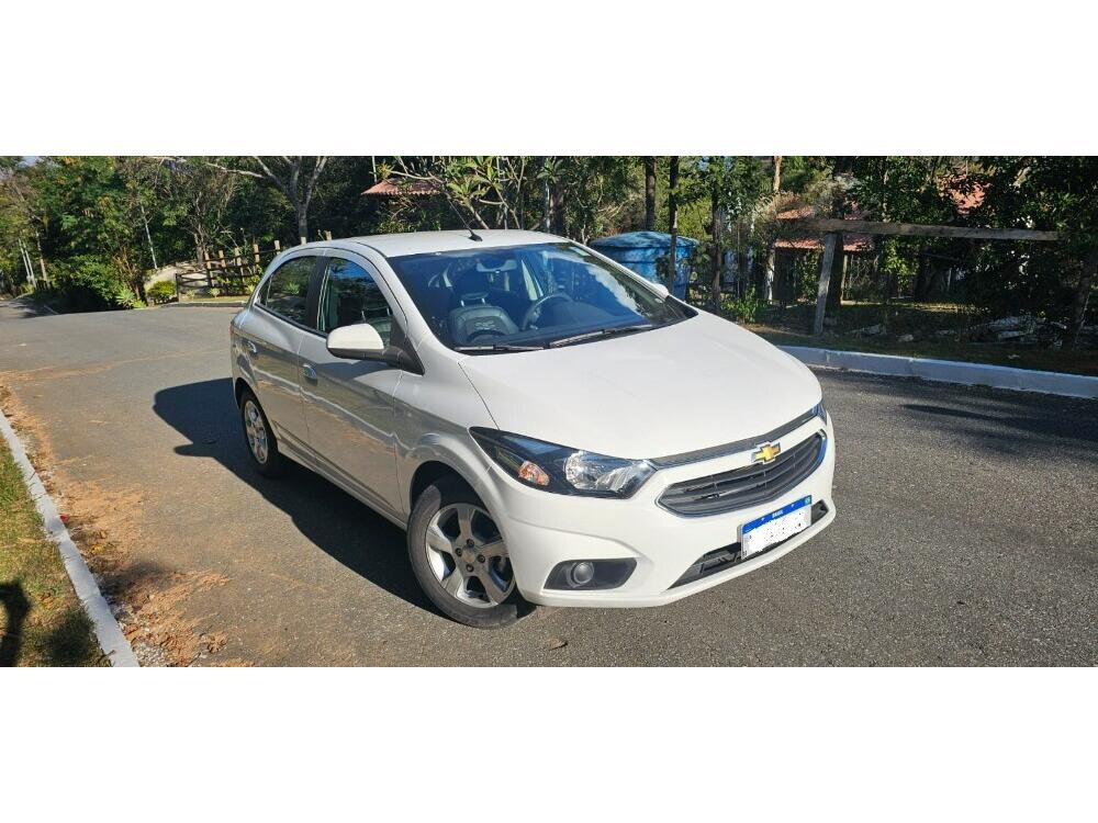 Chevrolet Onix Hatch