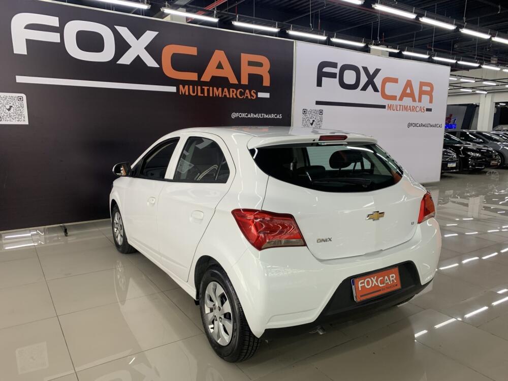 Chevrolet Onix Hatch