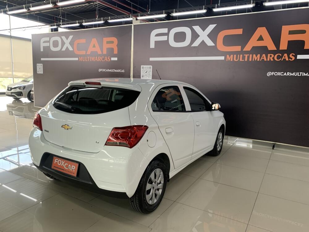 Chevrolet Onix Hatch