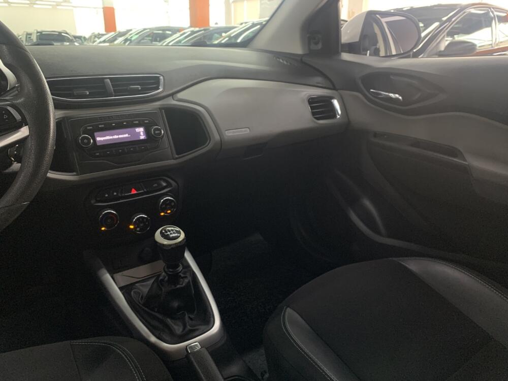 Chevrolet Onix Hatch
