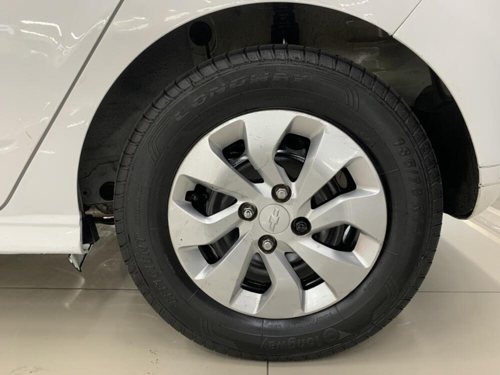 Chevrolet Onix Hatch