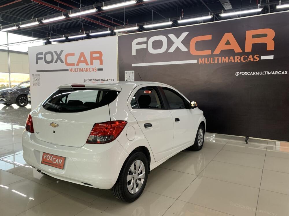 Chevrolet Onix Hatch