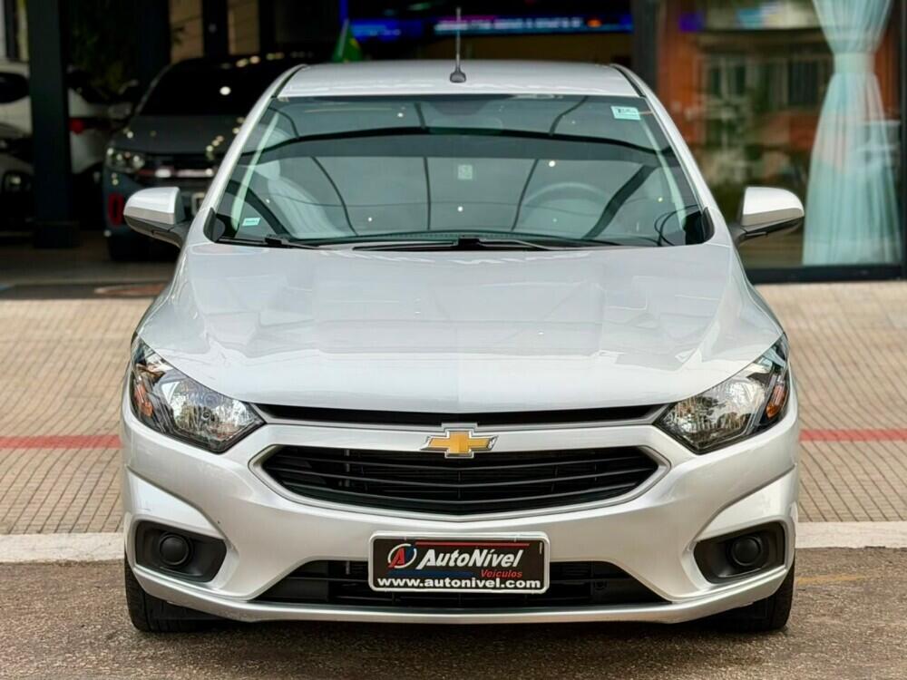 Chevrolet Onix Hatch