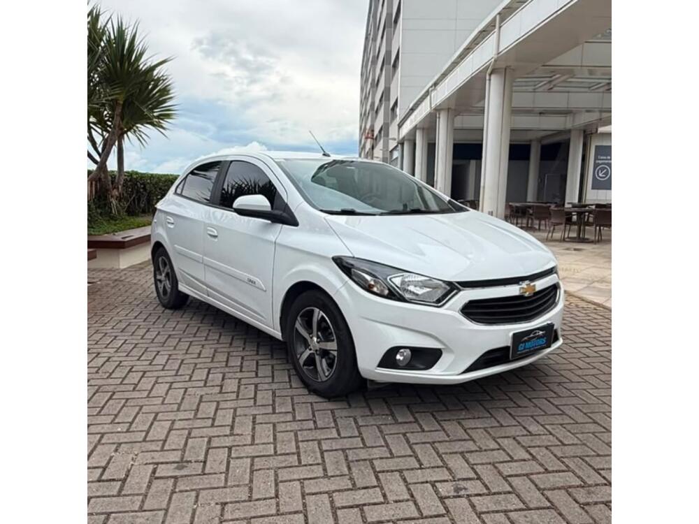 Chevrolet Onix Hatch