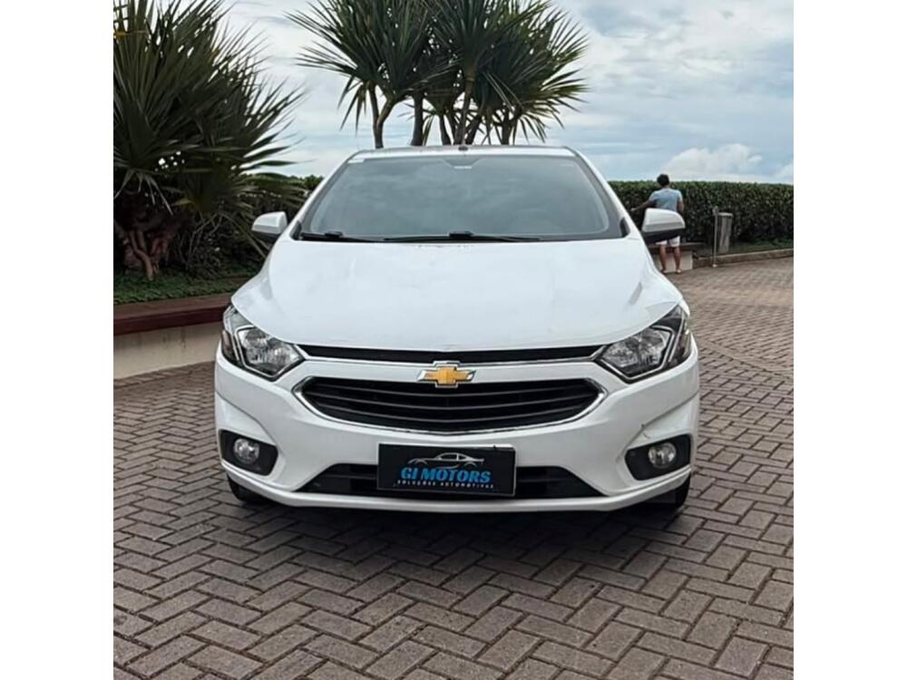 Chevrolet Onix Hatch
