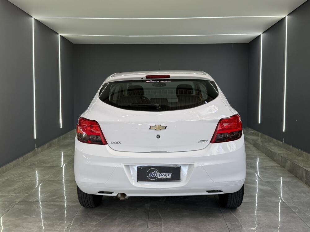 Chevrolet Onix Hatch