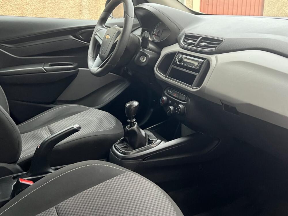 Chevrolet Onix Hatch