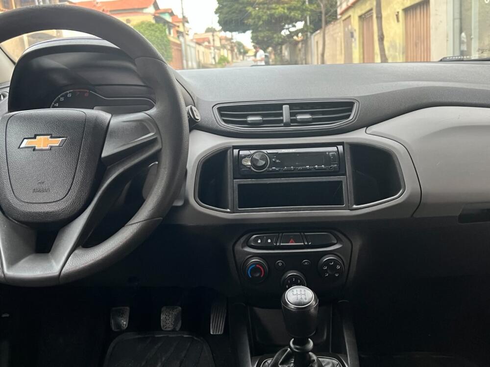 Chevrolet Onix Hatch