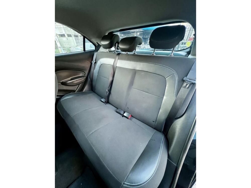 Chevrolet Onix Hatch
