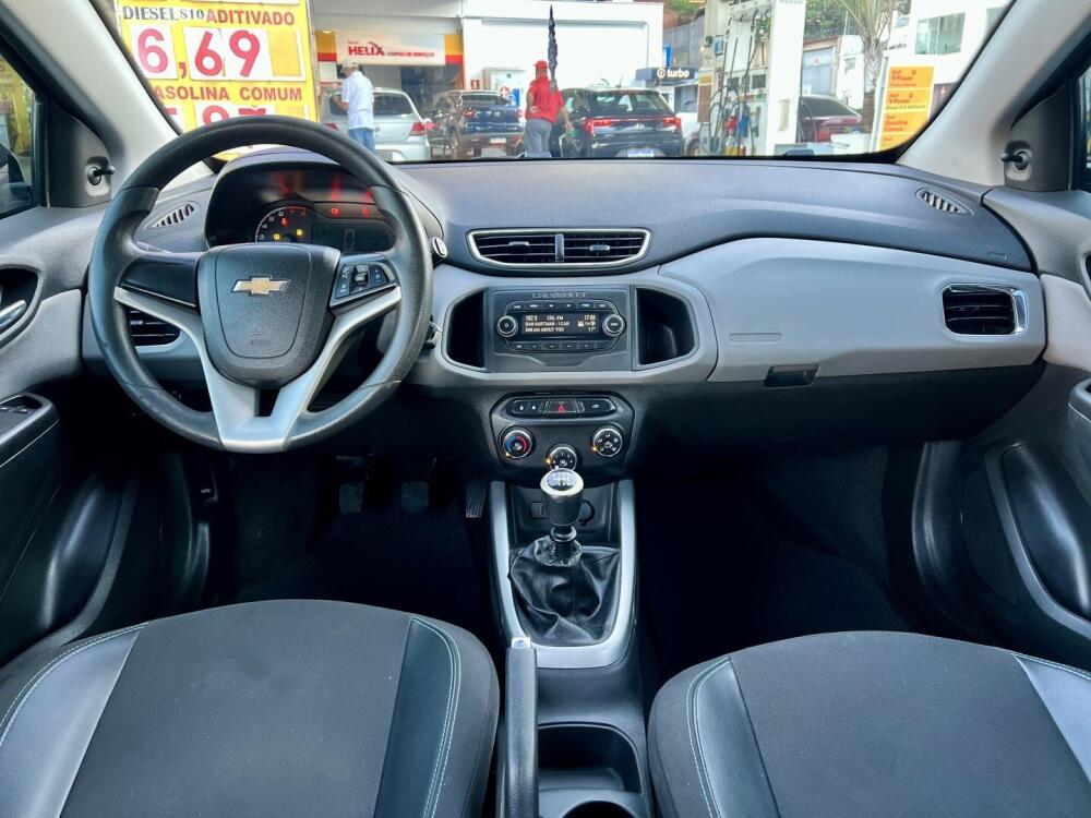 Chevrolet Onix Hatch