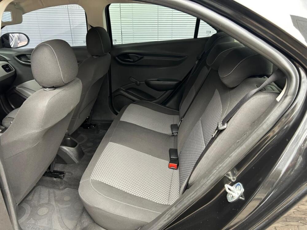 Chevrolet Onix Hatch