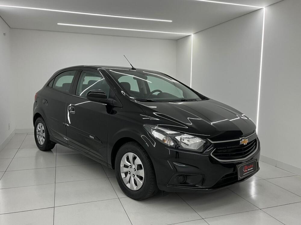 Chevrolet Onix Hatch