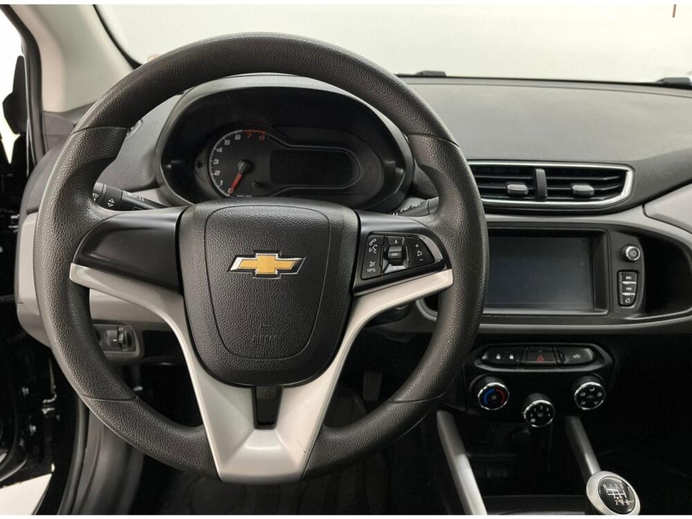 Chevrolet Onix Hatch