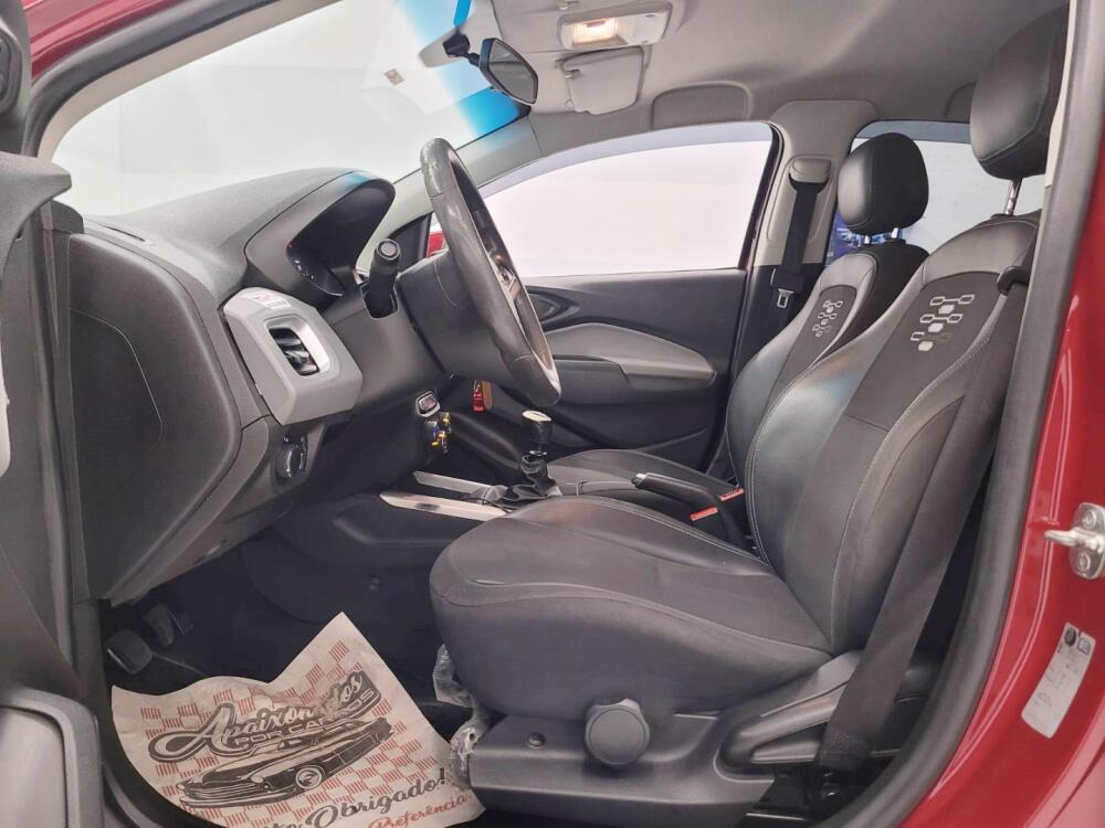 Chevrolet Onix Hatch