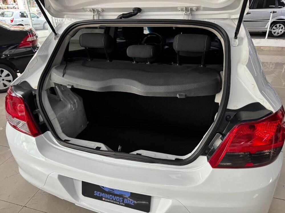 Chevrolet Onix Hatch