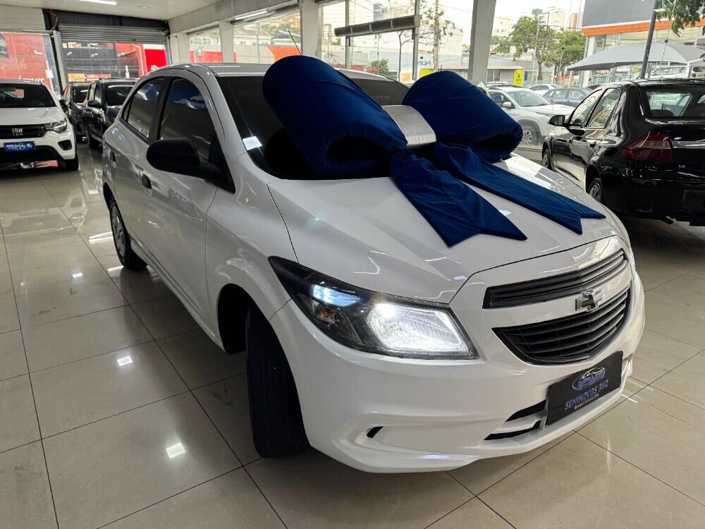 Chevrolet Onix Hatch