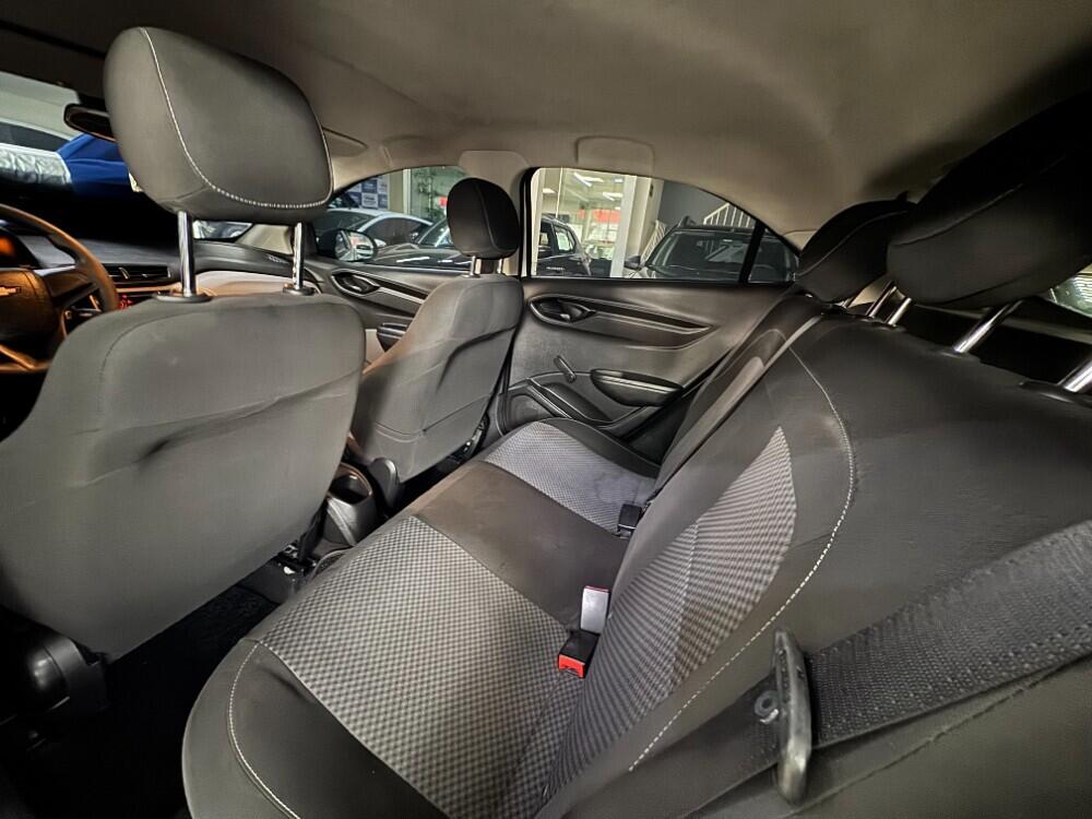 Chevrolet Onix Hatch