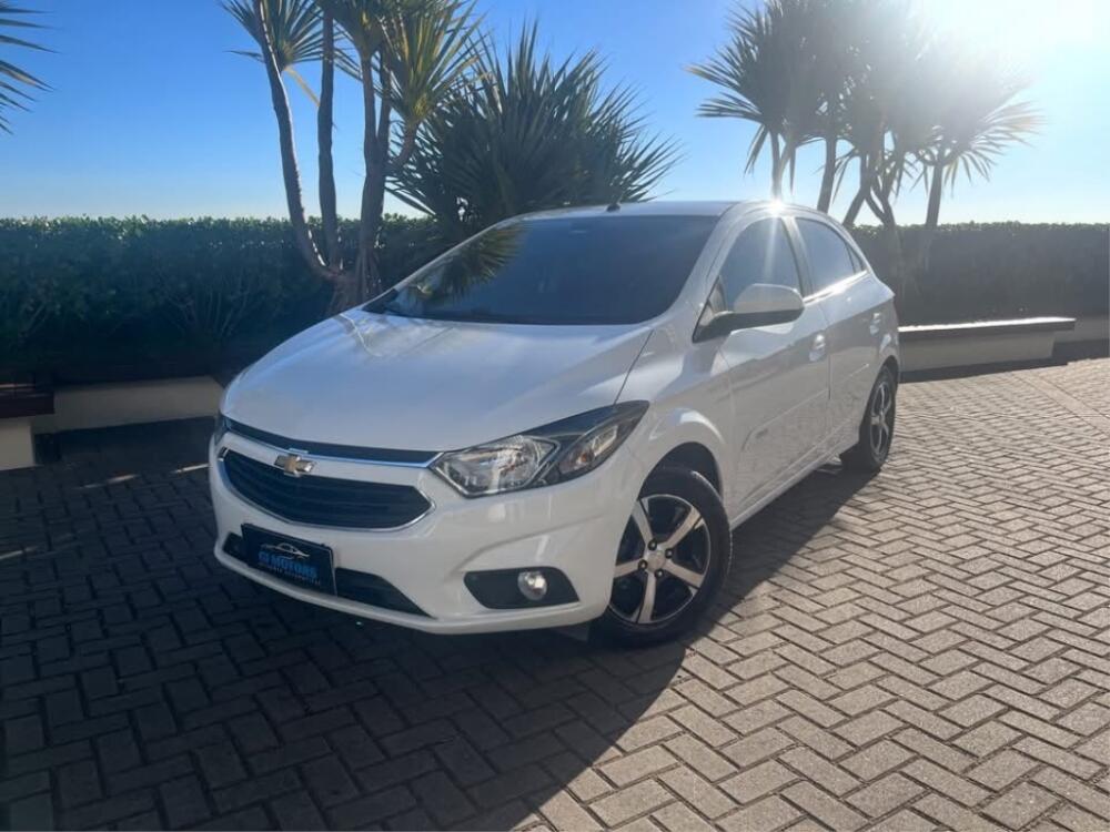 Chevrolet Onix Hatch