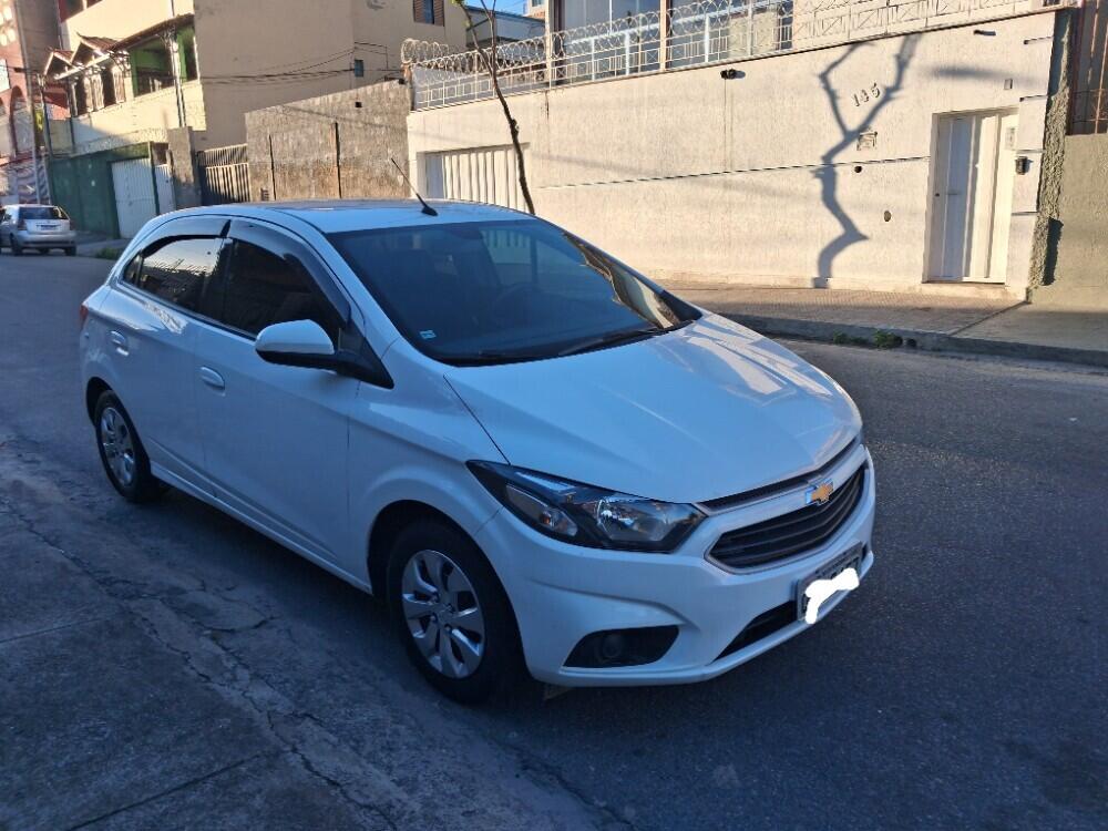Chevrolet Onix Hatch