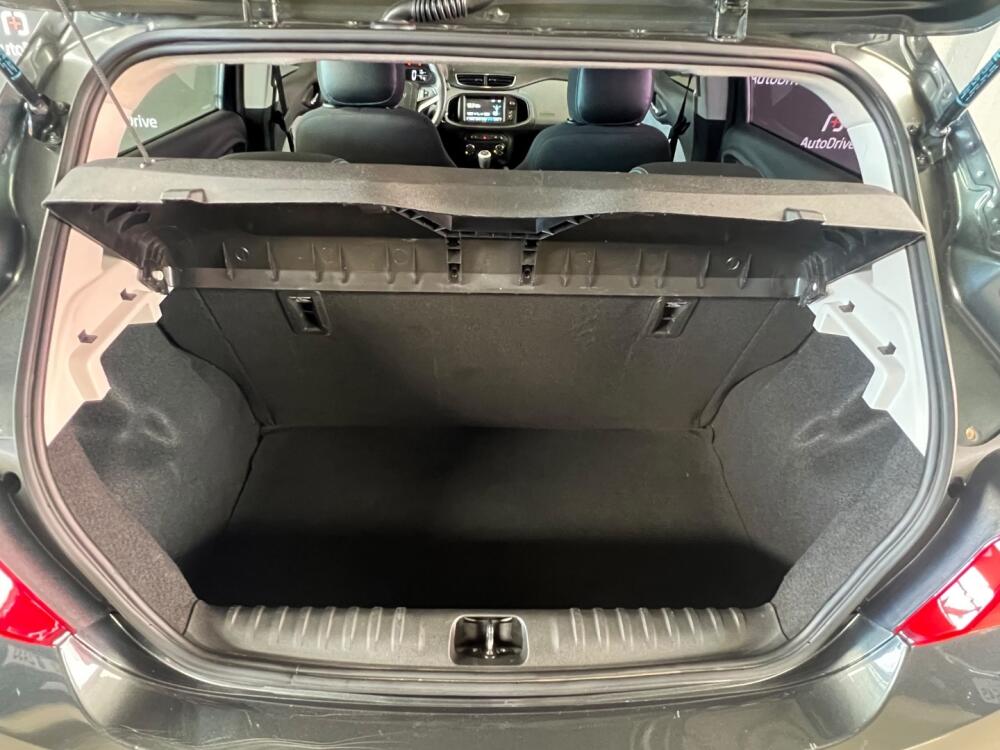 Chevrolet Onix Hatch
