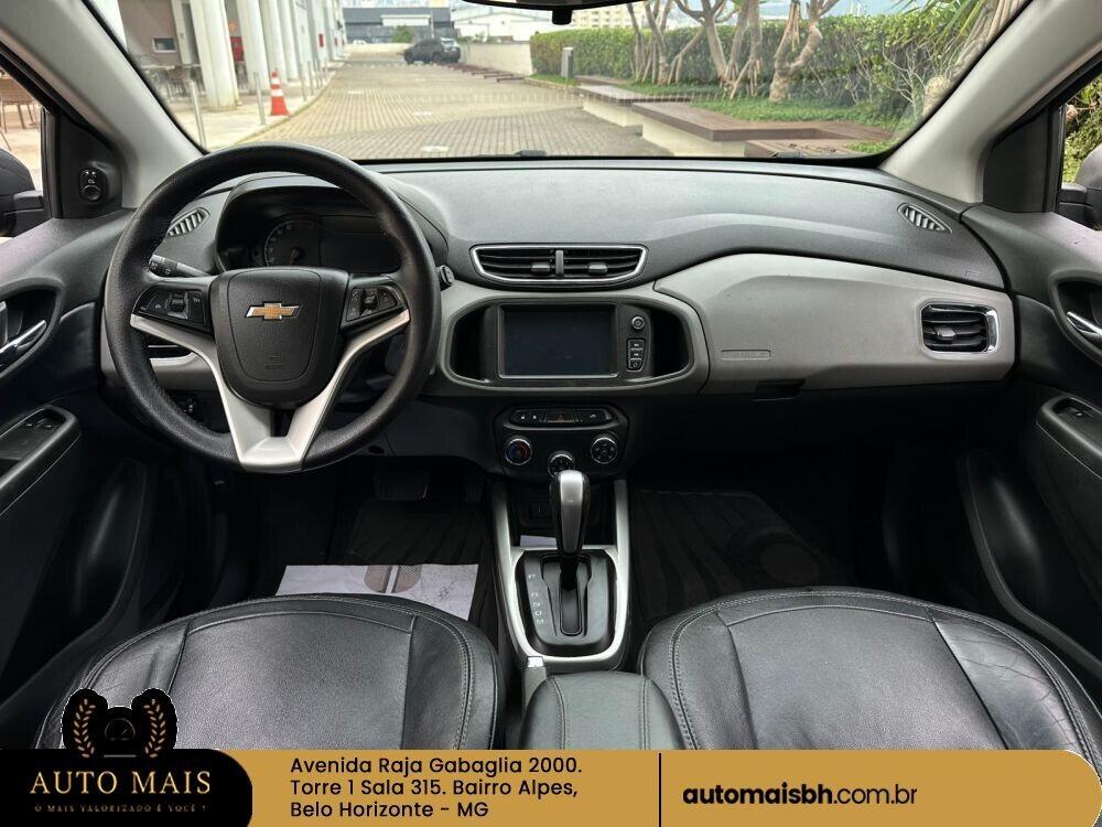 Chevrolet Onix Hatch