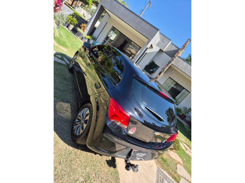 Chevrolet Onix Hatch