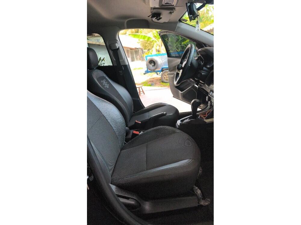 Chevrolet Onix Hatch