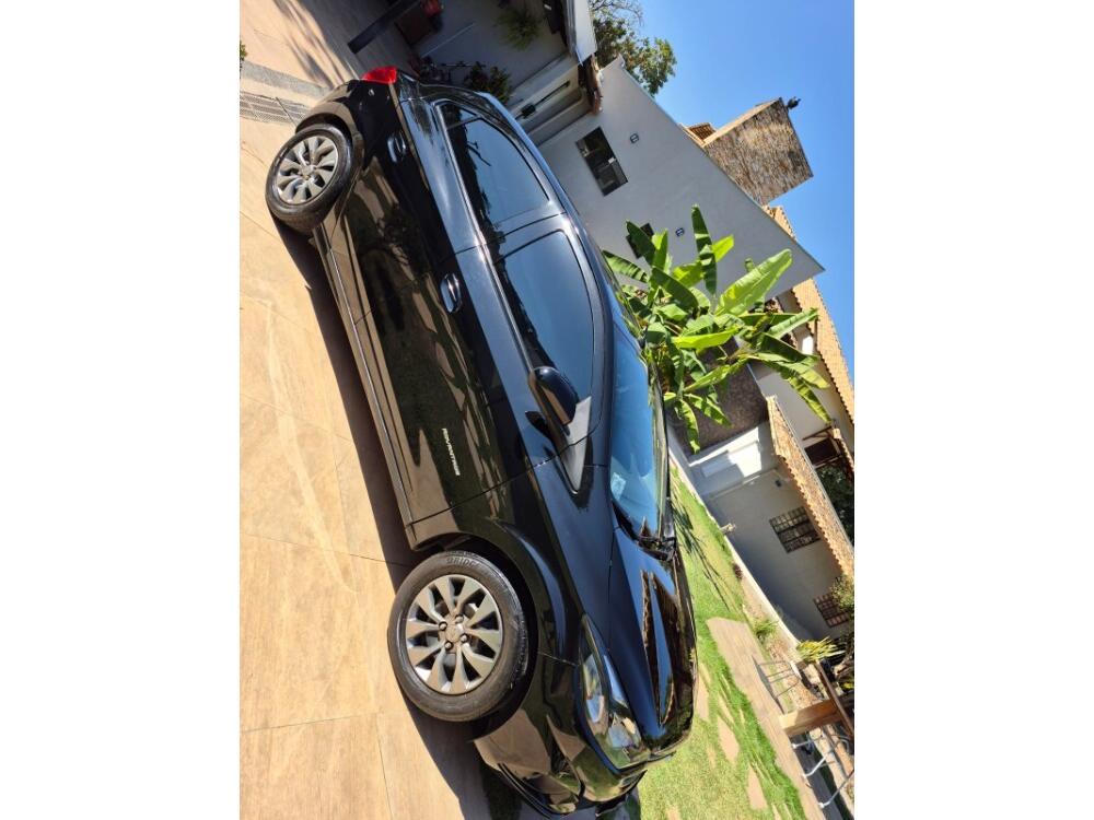 Chevrolet Onix Hatch