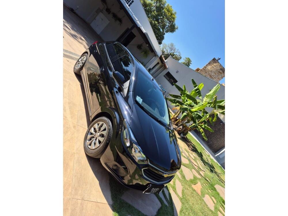 Chevrolet Onix Hatch