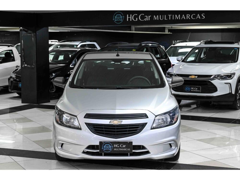 Chevrolet Onix Hatch