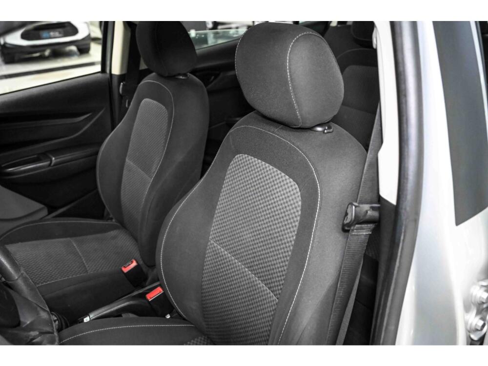 Chevrolet Onix Hatch