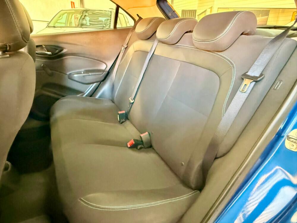 Chevrolet Onix Hatch