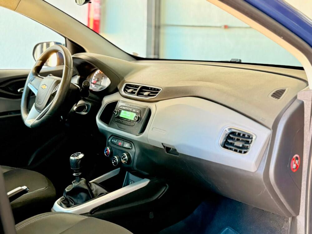 Chevrolet Onix Hatch