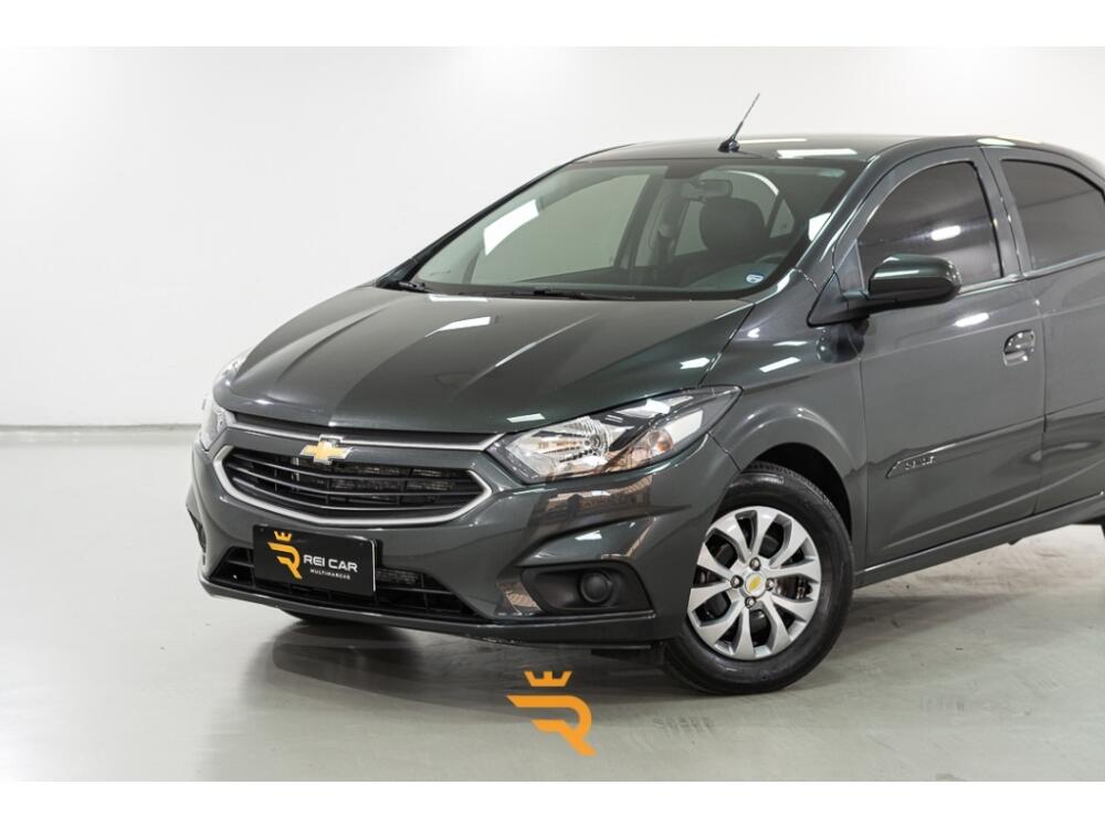 Chevrolet Onix Hatch