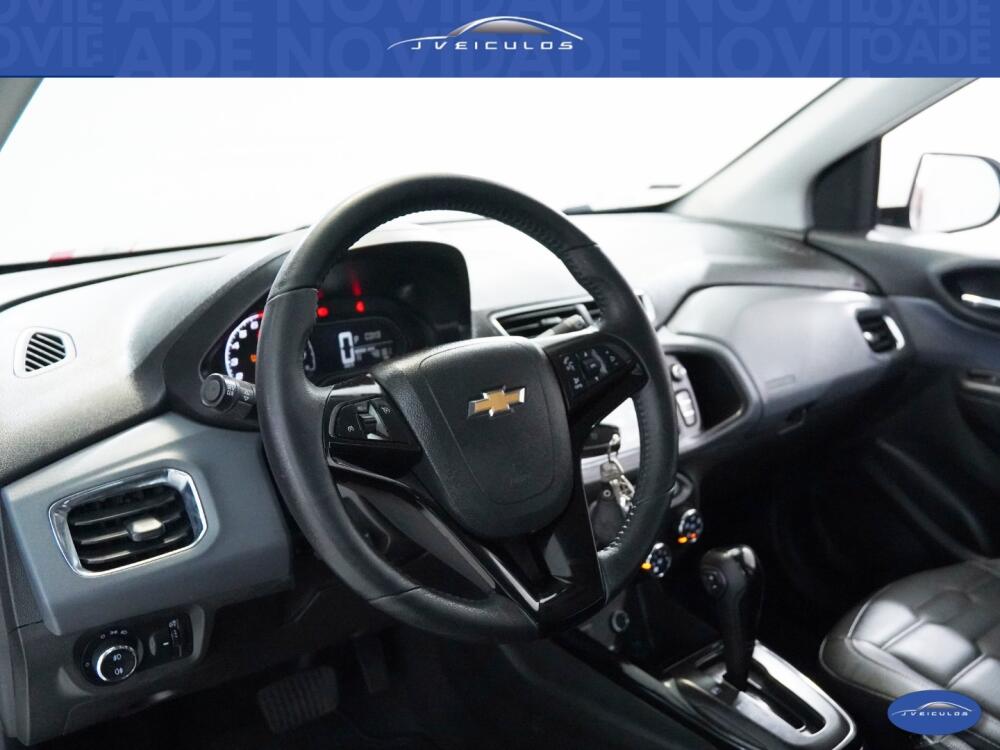 Chevrolet Onix Hatch