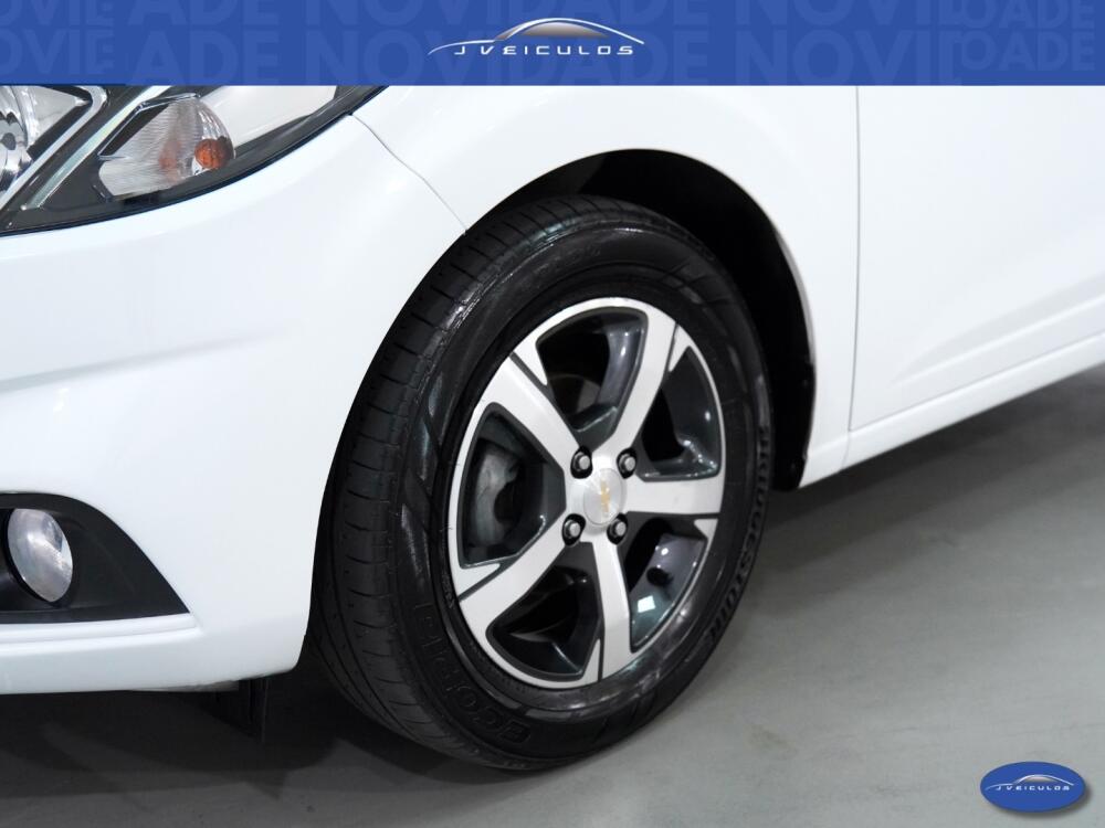 Chevrolet Onix Hatch