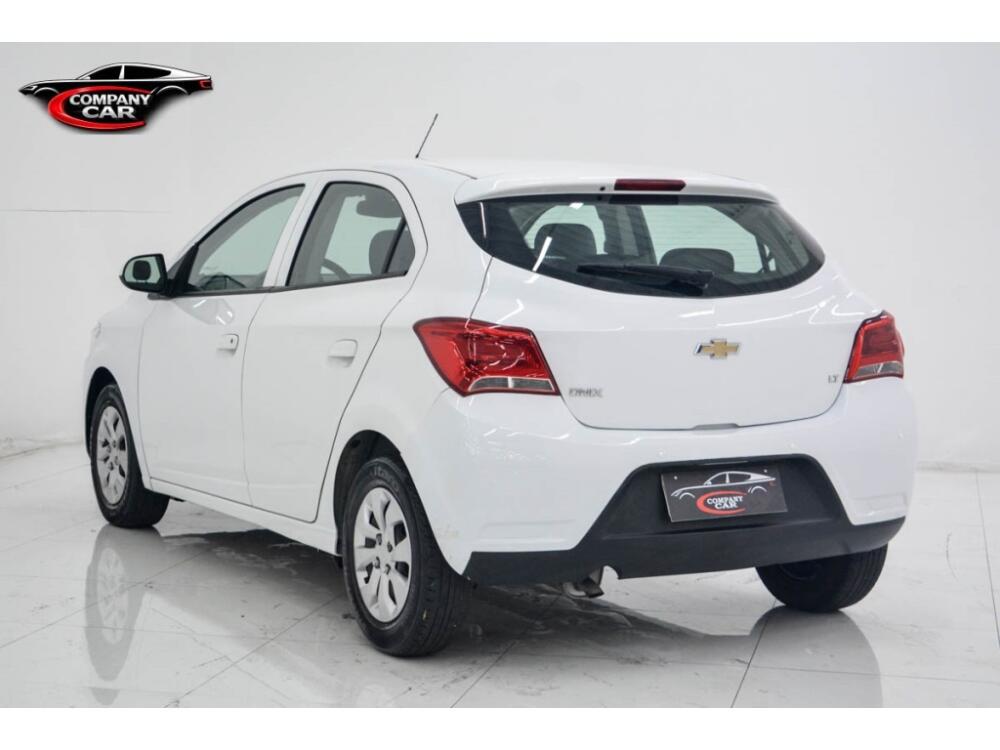 Chevrolet Onix Hatch